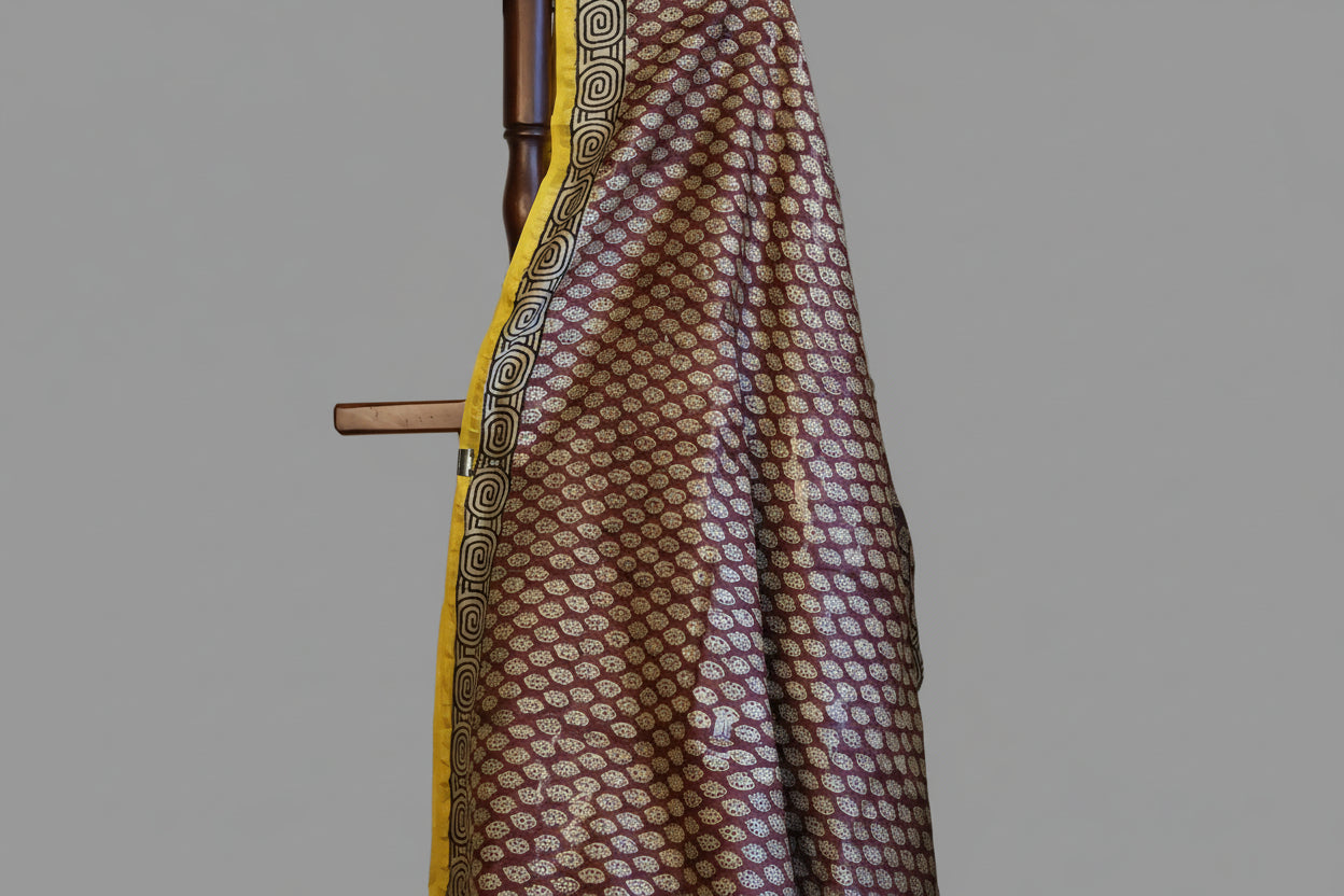 Pure Chanderi Silk Saree with Elegant blue  Prints and Zari Border – 100% Handloom .