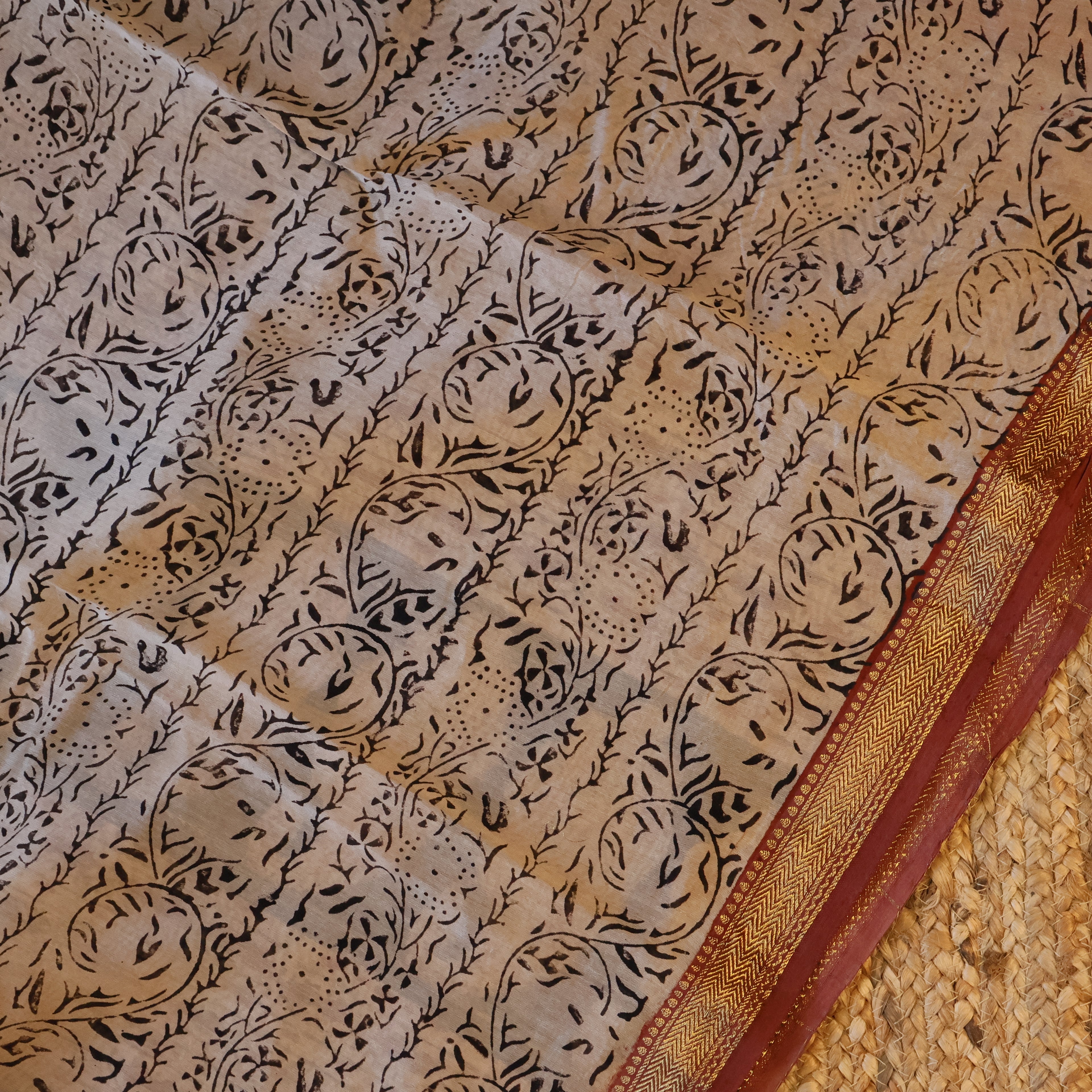 100% Pure Maheshwari Handloom Silk