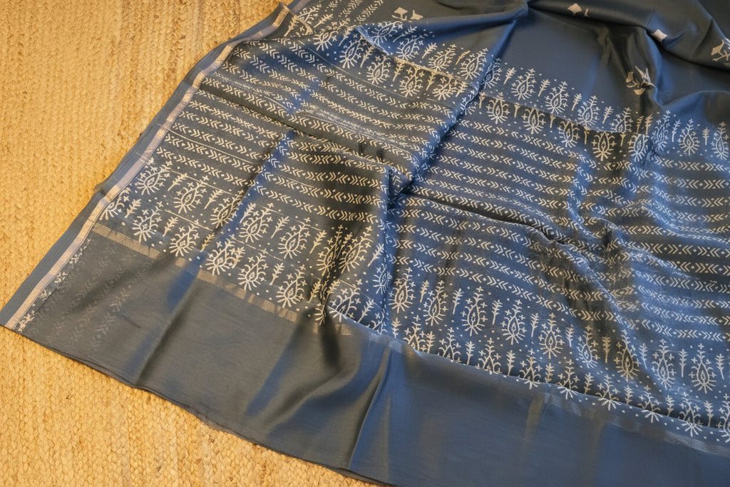 Turquoise Blue Pure Chanderi Silk Saree with Elegant White Prints and Zari Border –  100% Handloom | Blouse Piece Included