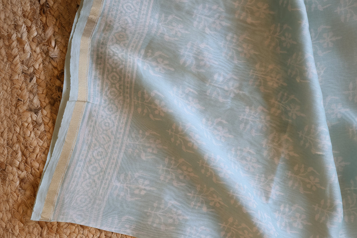 Pure Chanderi Silk Saree with Elegant blue &nbsp;Prints and Zari Border – 100% Handloom.