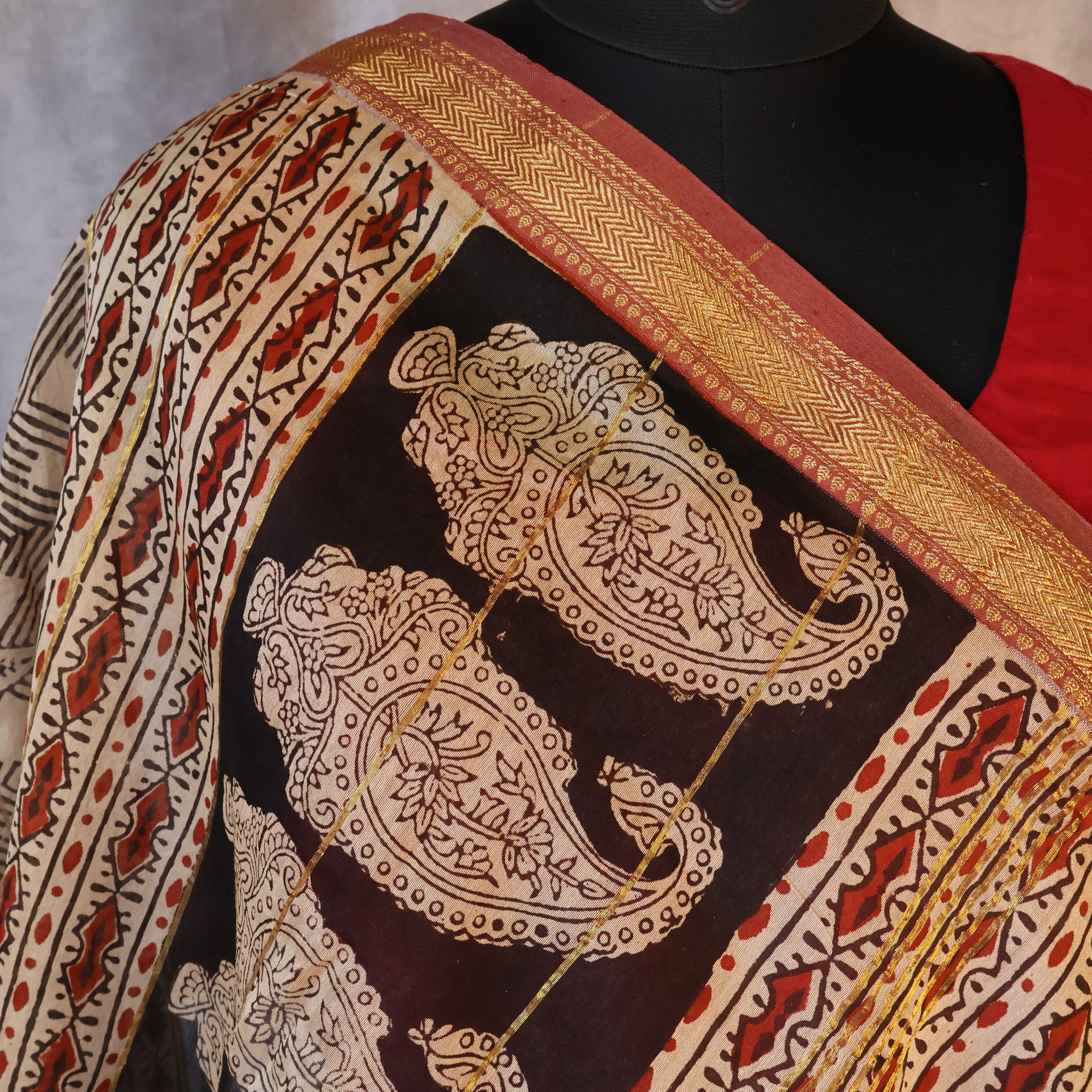 100% Pure Maheshwari Handloom Silk
