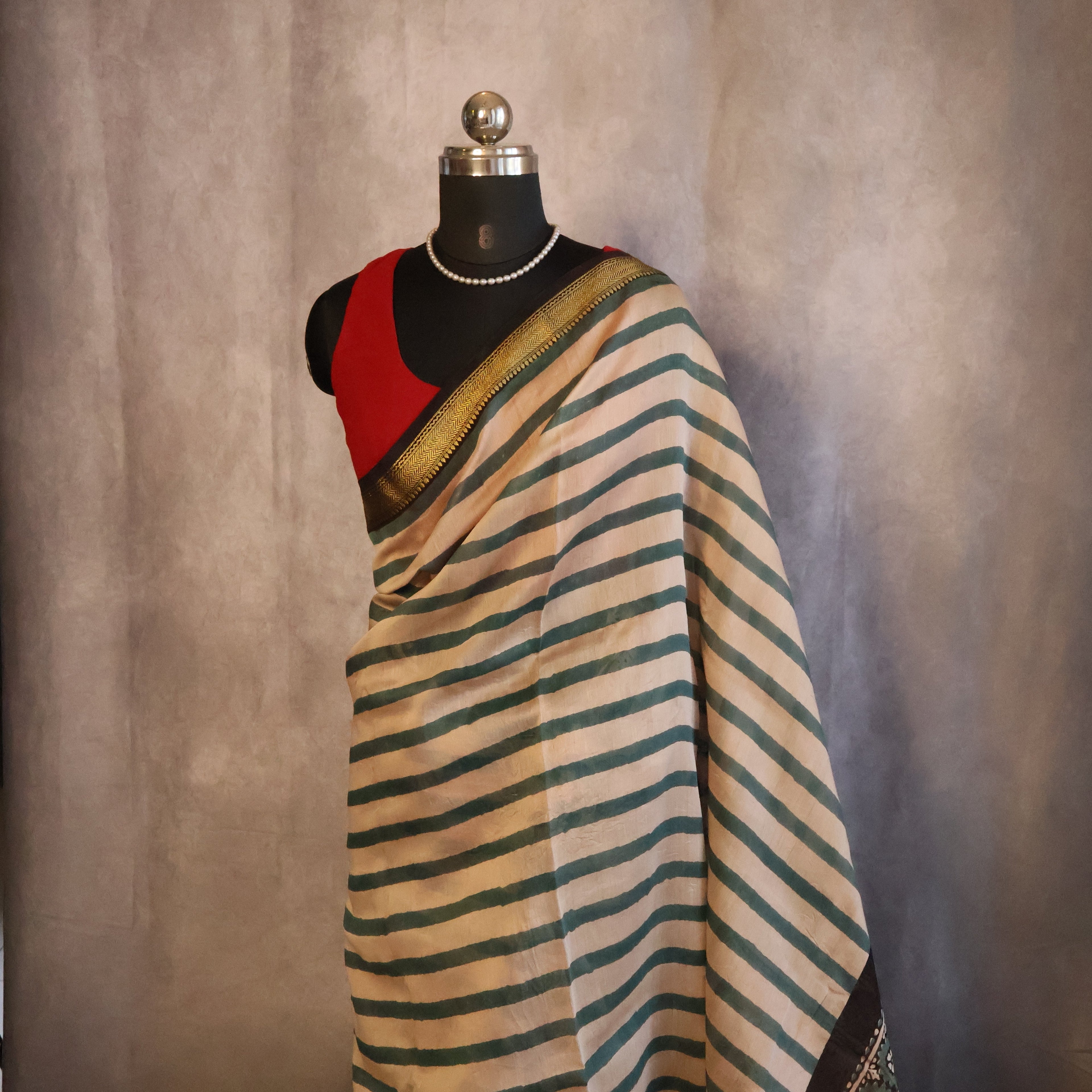 100% Pure Maheshwari Handloom Silk