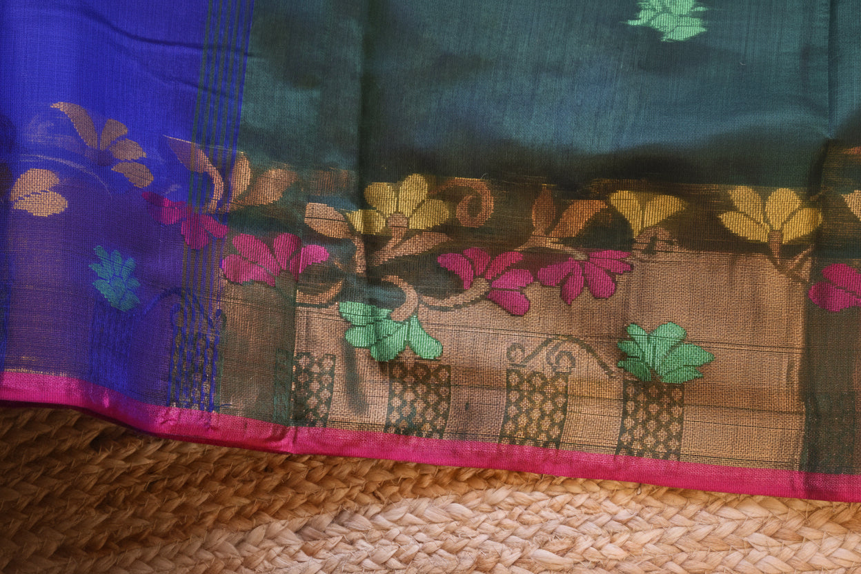 Handwoven Saree with Pure Zari cotton raw silk blend with blouse. Light weight easy to drape. Comfortable all day.