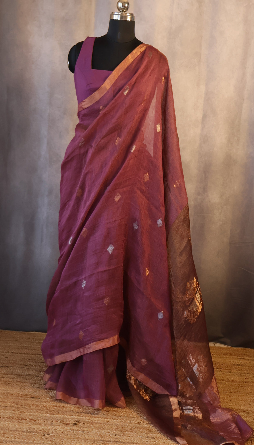 Silk Linen Jamdani Saree – West Bengal Handloom