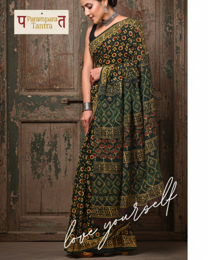 Mulmul pure cotton Sarees block print with blouse . Lightweight, easy to drape . Comfortable all day .