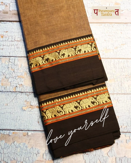 Swādhiṣṭhāna Subravastrā Collection: 100% Cotton Saree with blouse, handwoven on traditional looms