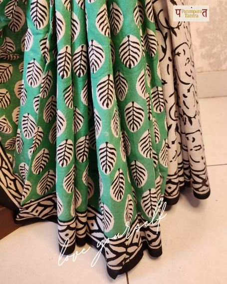 Mulmul pure cotton Sarees block print with blouse. Lightweight, easy to drape . Comfortable all day .
