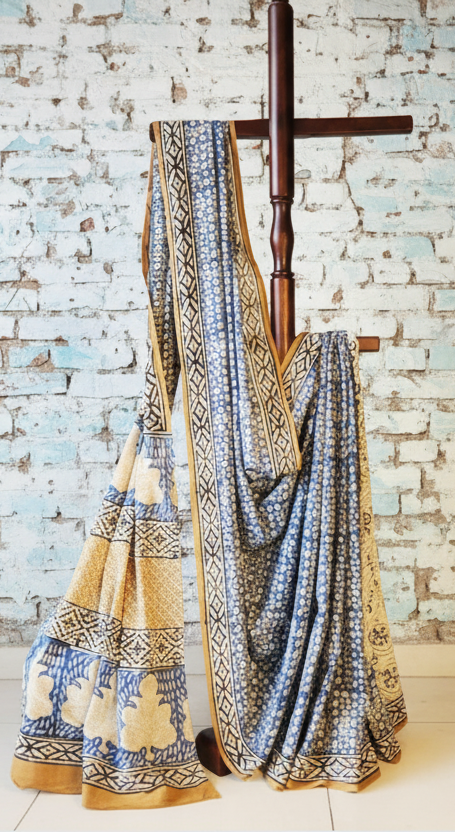 Mulmul pure cotton sarees block print with blouse. Lightweight, easy to drape . Comfortable all day .