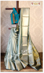 Banarasi Organza Saree with Zari with blouse: Easy to drape and comfortable to wear.