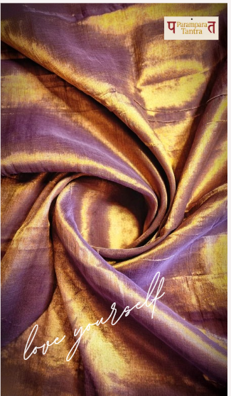 Handloom cotton Tissue Zari with blouse. Lightweight, comfortable all day. Easy to drape.