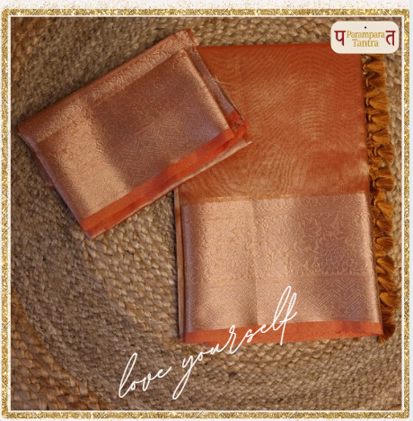 Banarasi Organza Saree with Zari with blouse: Easy to drape and comfortable to wear.