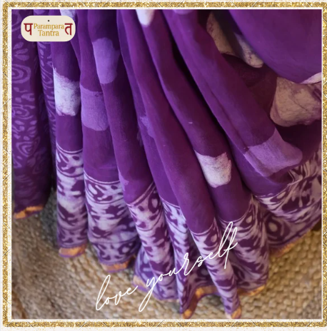 Maheshwari Handloom Cotton Silk Saree with blouse – Cotton 20% Silk 80%Lightweight and comfortable, easy to drape . Comfortable all day .