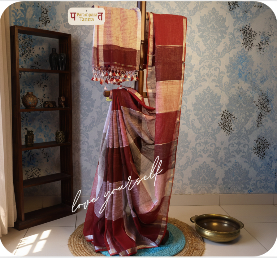 Pure Linen check Saree with blouse – Elegant, Professional & Handwoven. Light weight easy to drape. Comfortable all day .