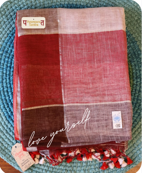 Pure Linen check Saree with blouse – Elegant, Professional & Handwoven. Light weight easy to drape. Comfortable all day .