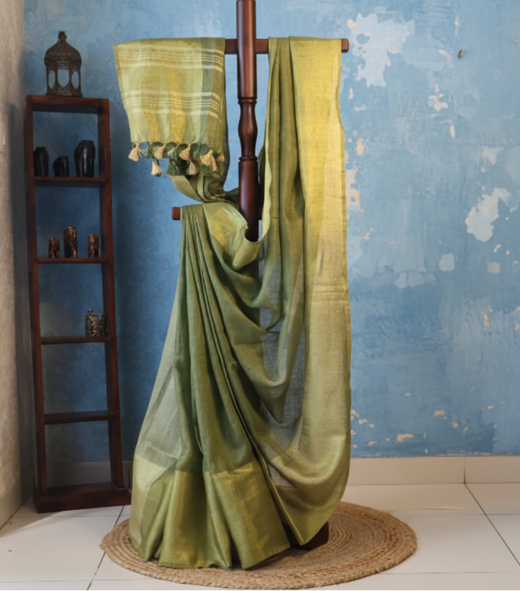 Pure Linen  Saree with blouse – Elegant, Professional & Handwoven. Light weight easy to drape. Comfortable all day .