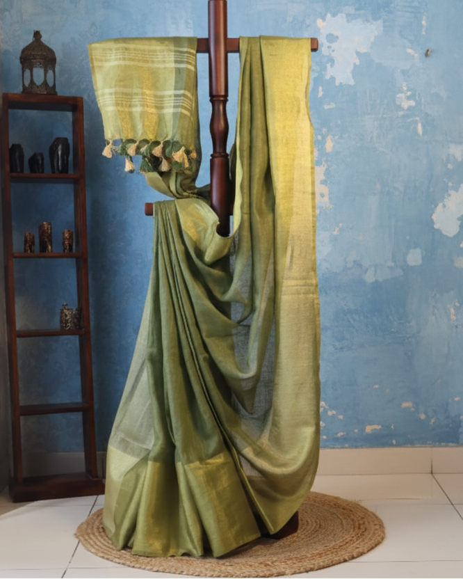 Pure Linen  Saree with blouse – Elegant, Professional & Handwoven. Light weight easy to drape. Comfortable all day .