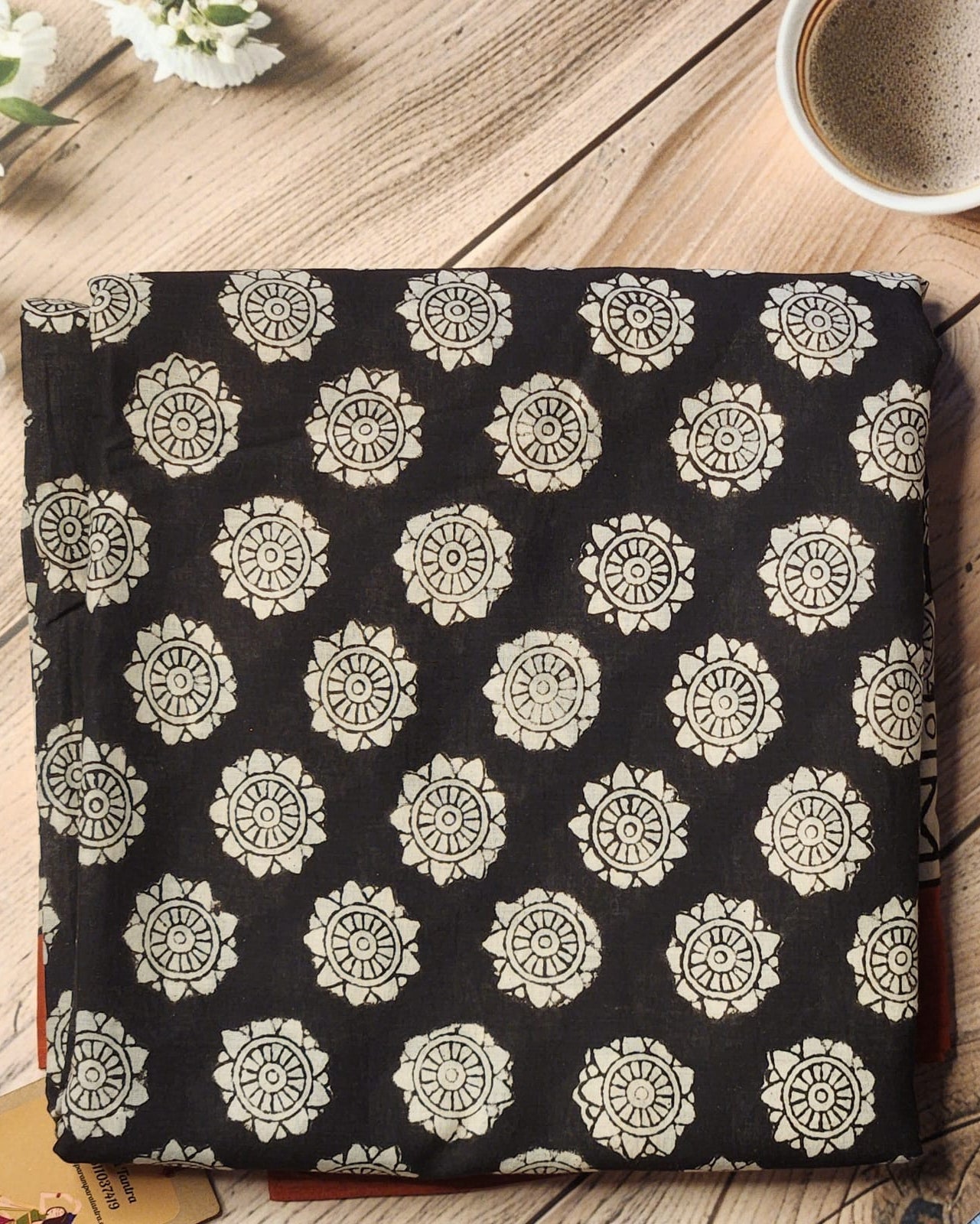 Mulmul pure cotton Sarees block print with blouse. Lightweight, easy to drape . Comfortable all day .