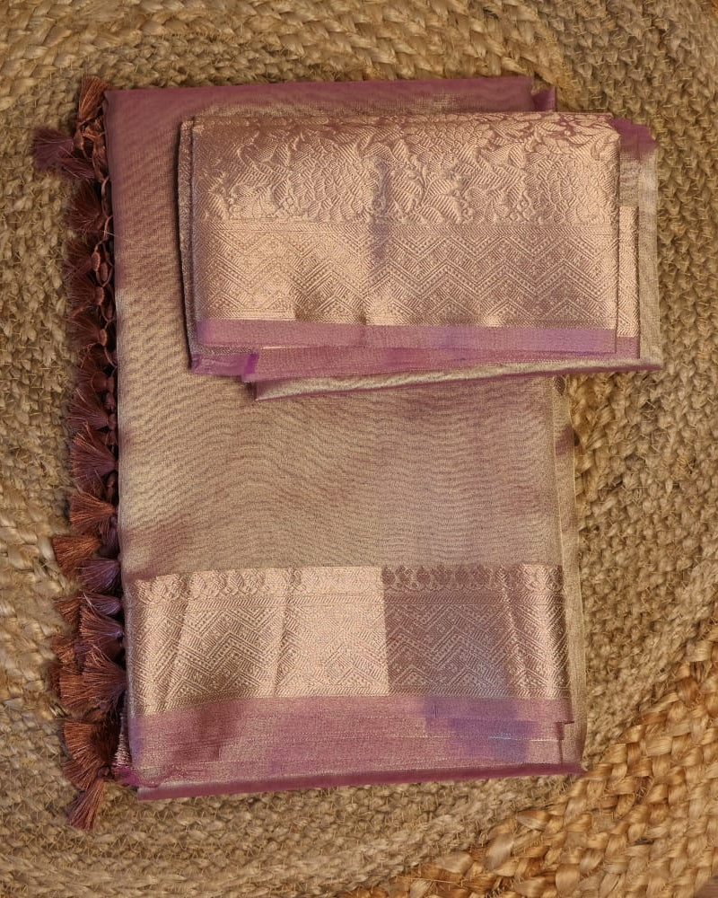 Banarasi Organza Saree with Zari with blouse: Easy to drape and comfortable to wear.