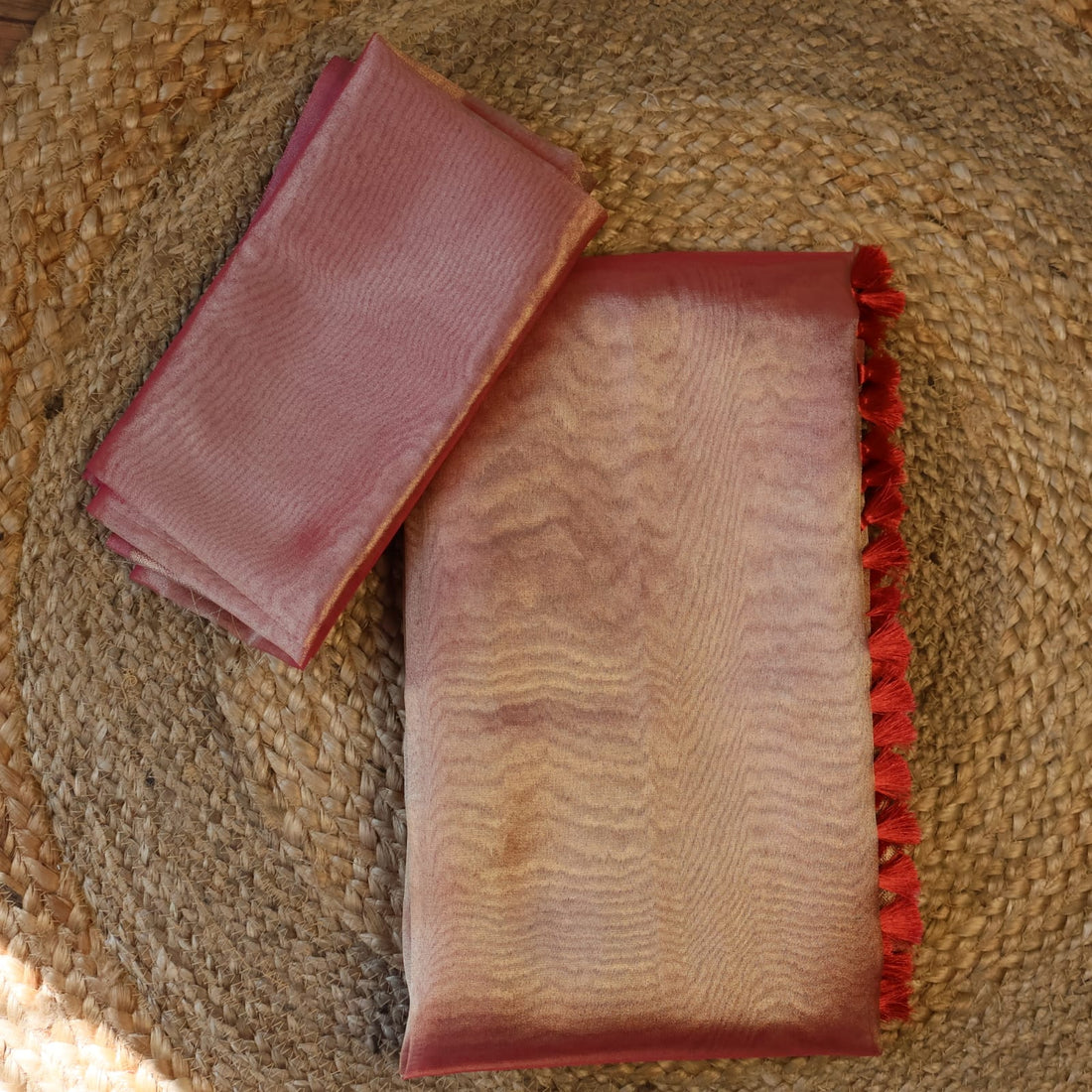 Banarasi Organza Saree with Zari with blouse: Easy to drape and comfortable to wear.