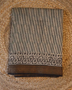 Magnificent off White/ Green/ Yellow  Maheshwari Handloom Saree with Silk Zari – 80% Silk, 20% Cotton (Cotton Silk) – Comes with Matching Blouse Piece.