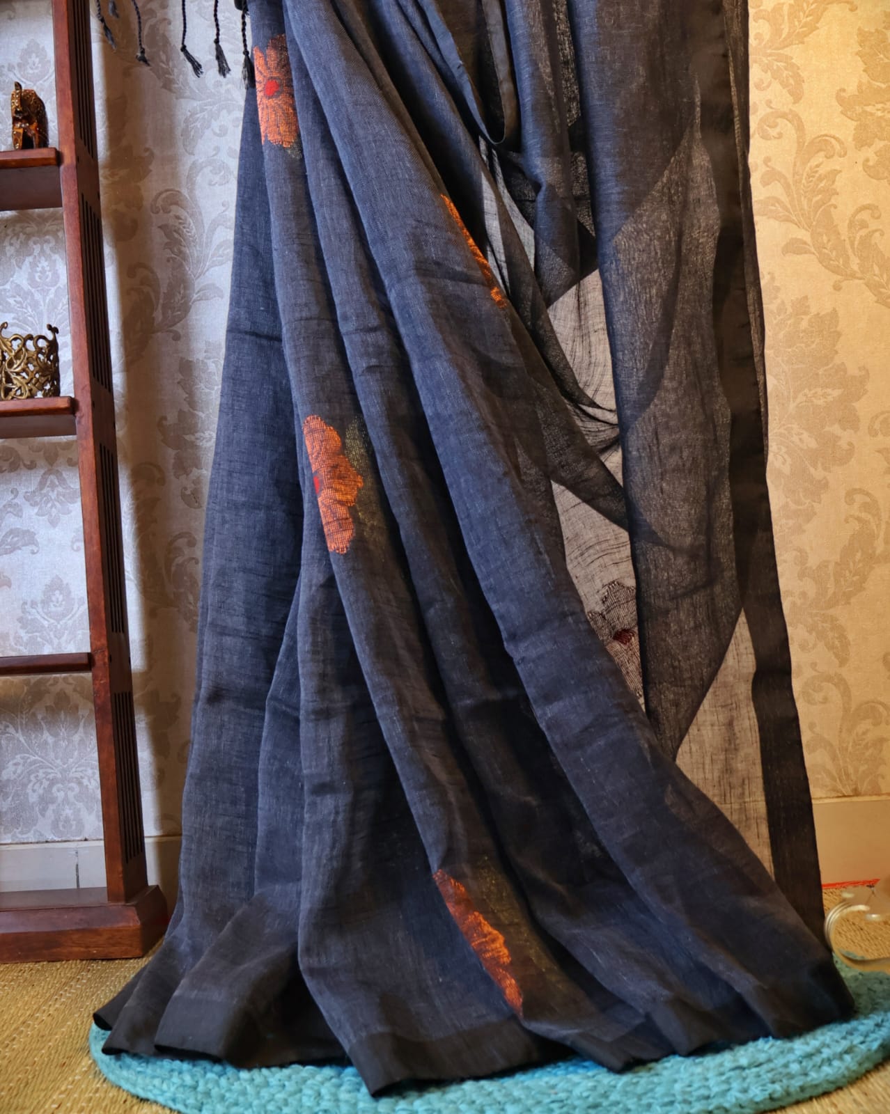 Pure Linen Jamdani Saree handwoven with blouse –  Light weight easy to drape. Comfortable all day .
