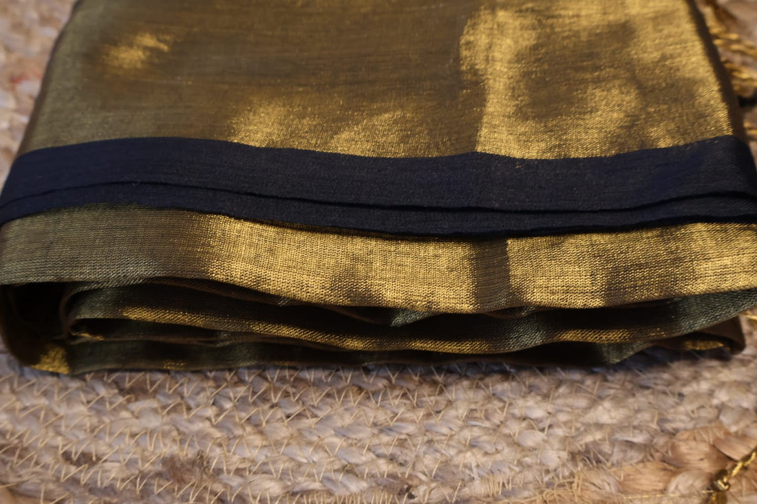 Handloom cotton Tissue Zari with blouse. Lightweight, comfortable all day. Easy to drape.