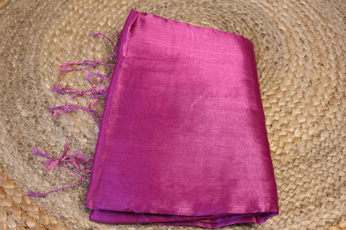 Handloom cotton Tissue Zari with blouse. Lightweight, comfortable all day. Easy to drape.