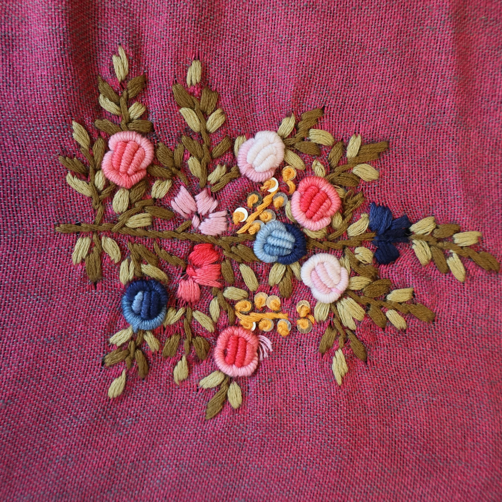 Pure Linen  Saree with blouse – Elegant, Professional & Handwoven. Light weight easy to drape. Comfortable all day .