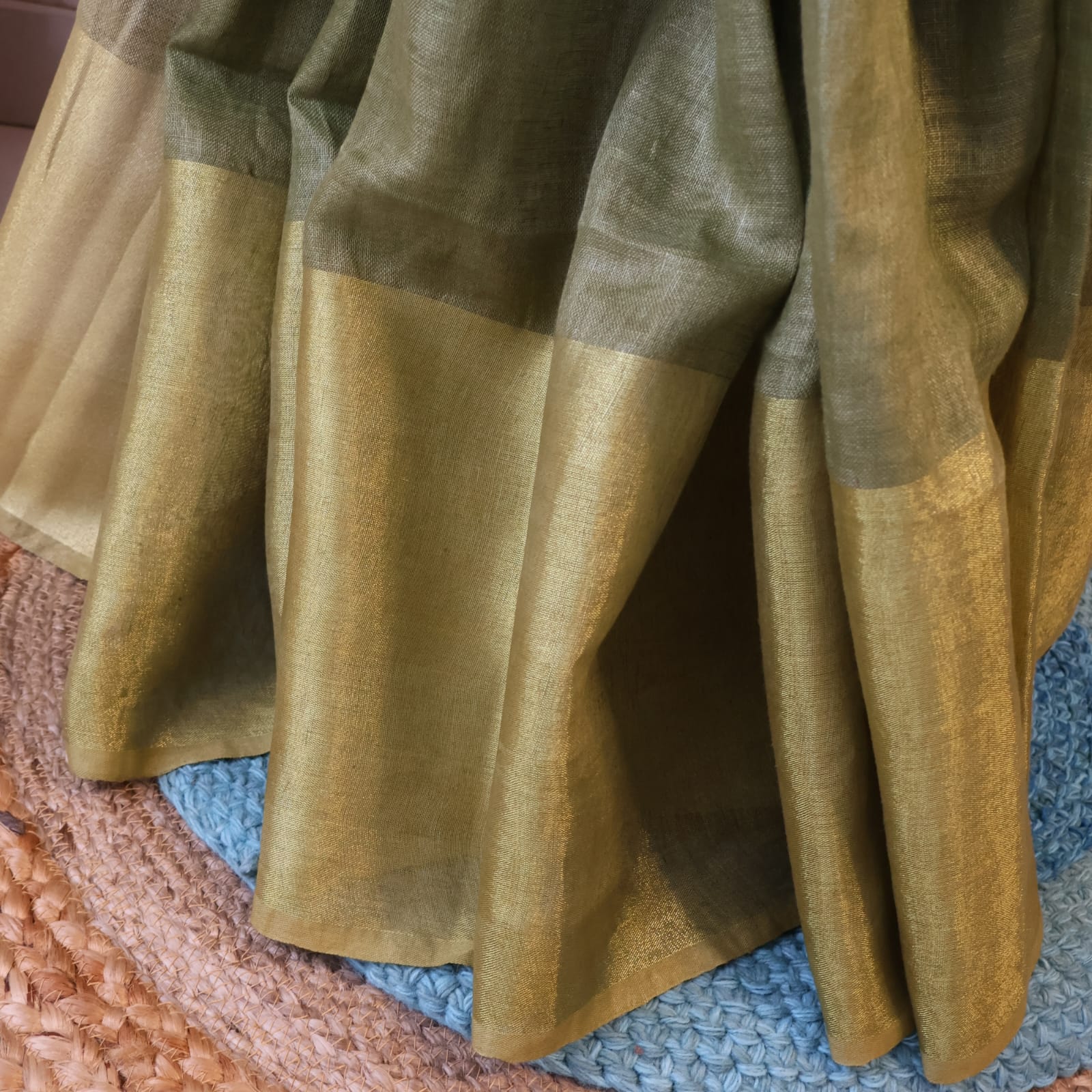 Pure Linen  Saree with blouse – Elegant, Professional & Handwoven. Light weight easy to drape. Comfortable all day .