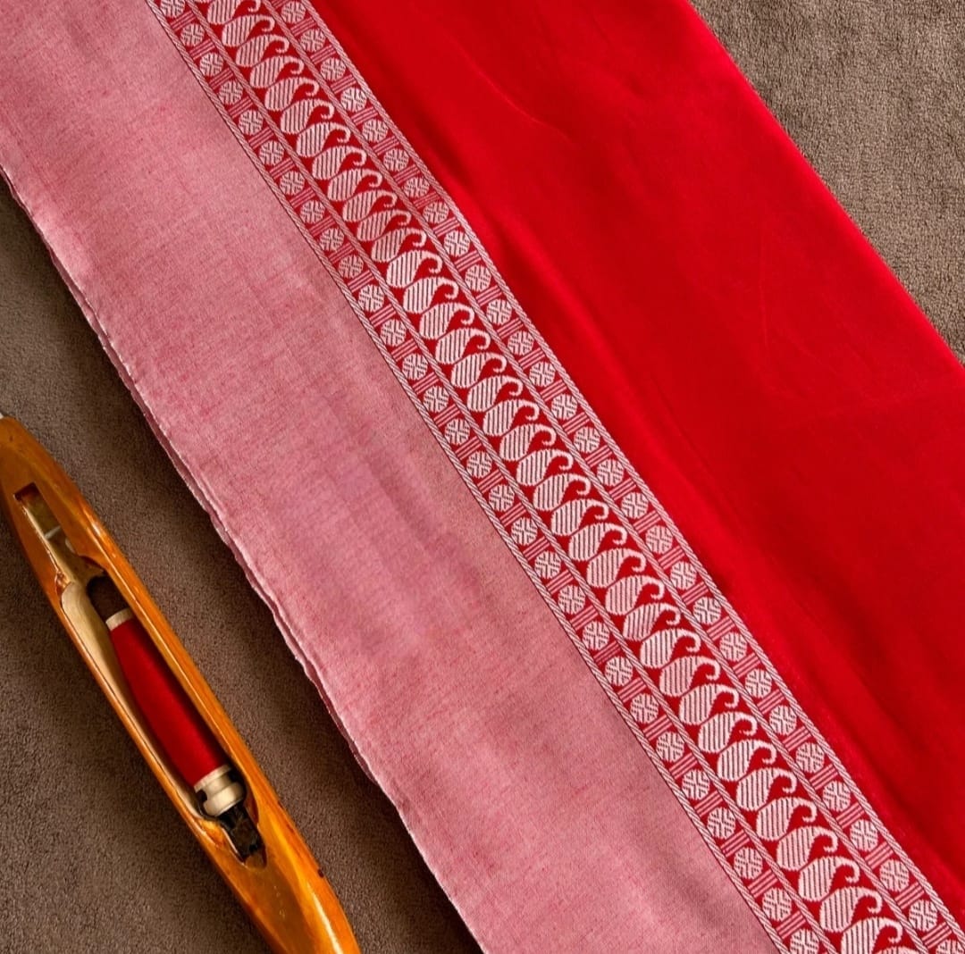 Pure Dhaniakhali Khadi Cotton Saree  with blouse – Elegant, professional & handwoven, light weight easy to drape. Comfortable all day.