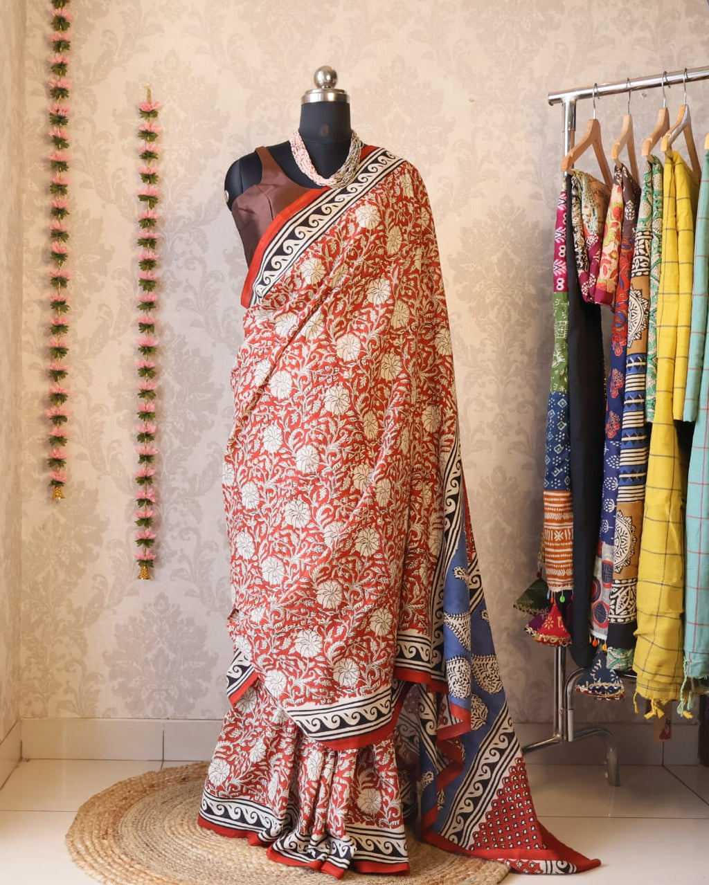 Mulmul pure cotton Sarees block print with blouse. Lightweight, easy to drape . Comfortable all day .