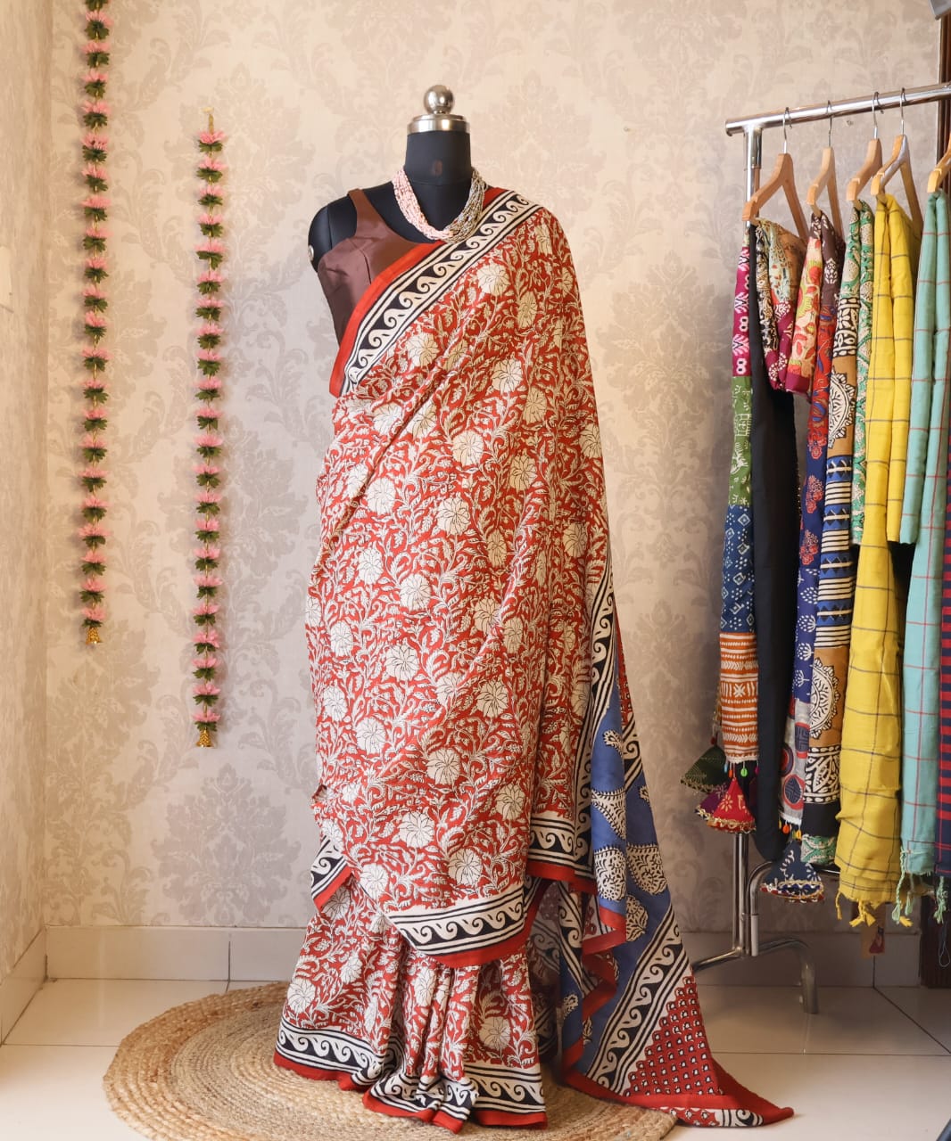 Mulmul pure cotton Sarees block print with blouse. Lightweight, easy to drape . Comfortable all day .