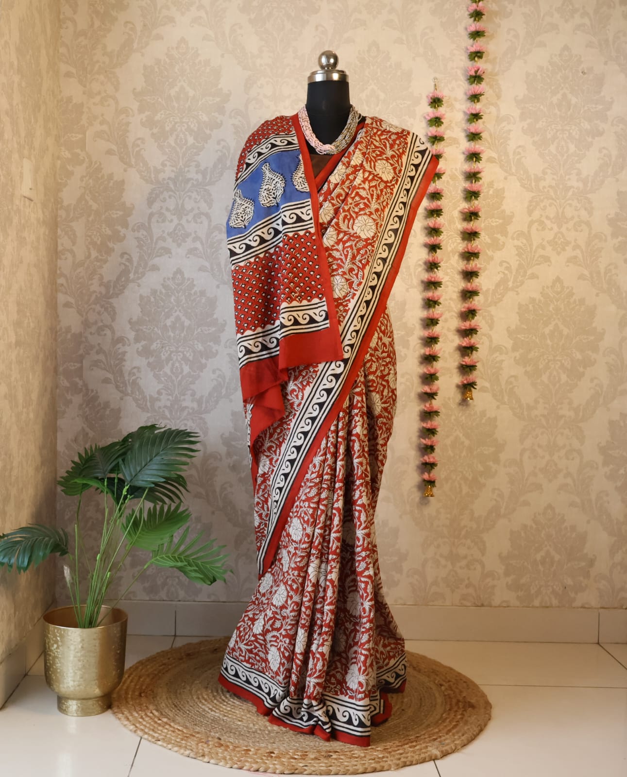 Mulmul pure cotton Sarees block print with blouse. Lightweight, easy to drape . Comfortable all day .
