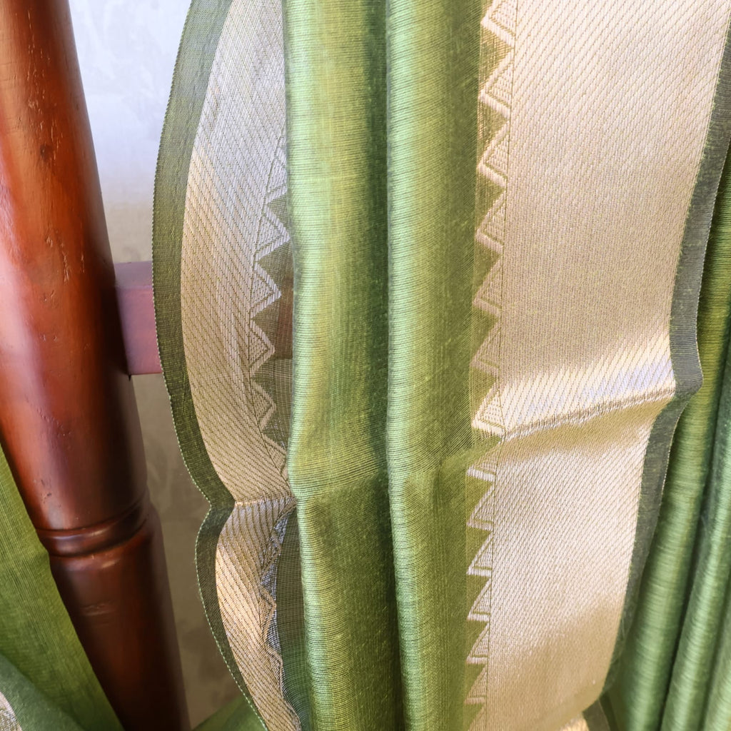 Soft Handloom Saree from Bengal with Zari with  blouse peace . Light weight easy to drape. Comfortable all day.