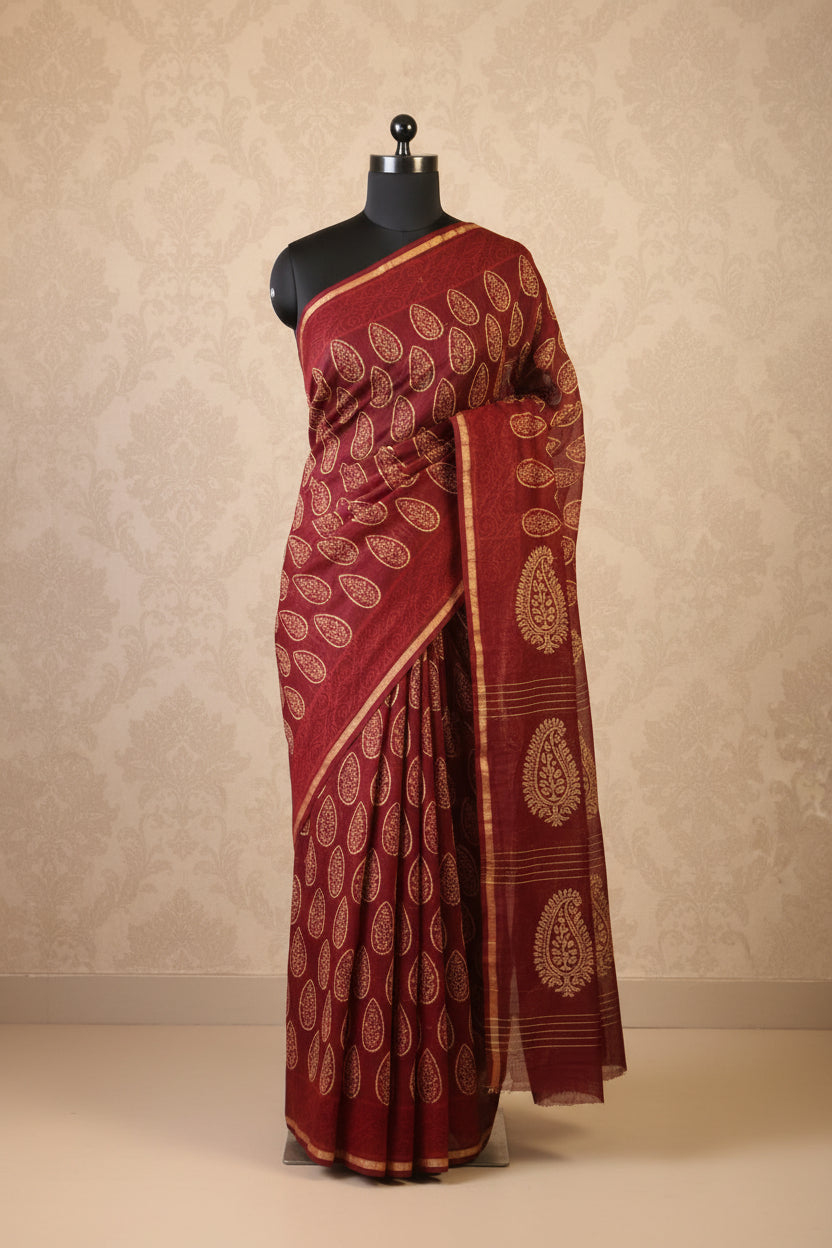 Chanderi Handloom Cotton Silk Saree – with blouse . Lightweight, easy to drape . Comfortable all day .