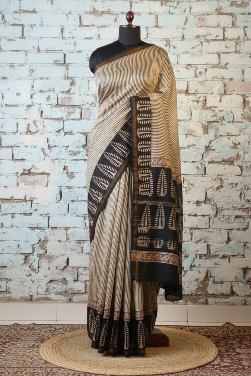 Off White Chanderi Silk Saree with Elegant White Prints and Zari Border – 100% Handloom silk | Blouse Piece Included