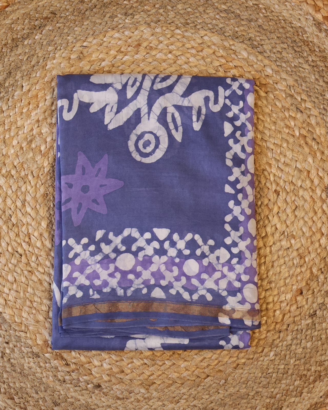 Light Purple Pure Chanderi Silk Saree with Elegant White Prints and Zari Border –  100% Handloom silk| Blouse Piece Included