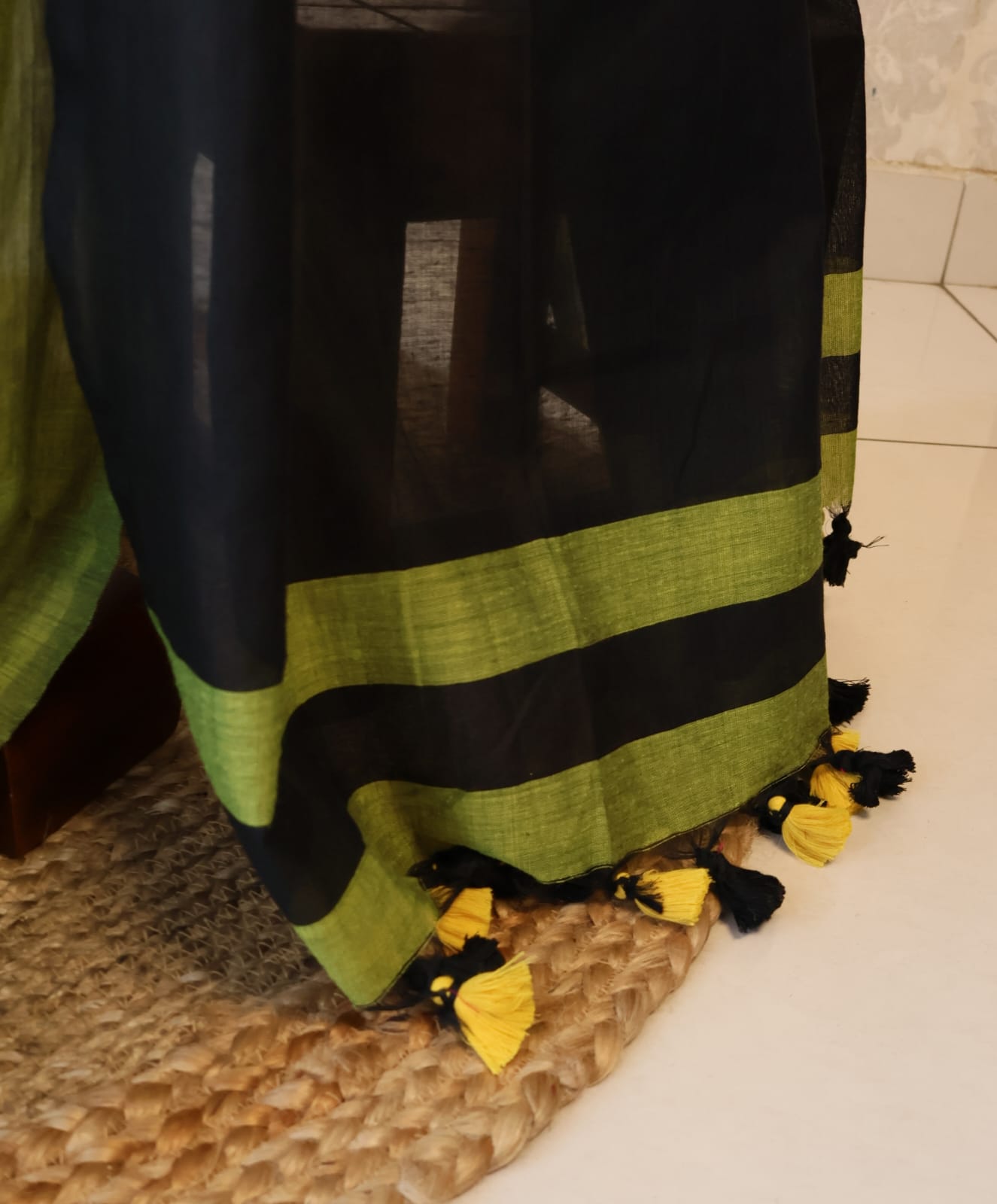 Formal Sarees with blouse & blend of fabric is 70% cotton, 30% acrylic. Lightweight Maheshwari and comfortable, easy to drape .Comfortable all day .