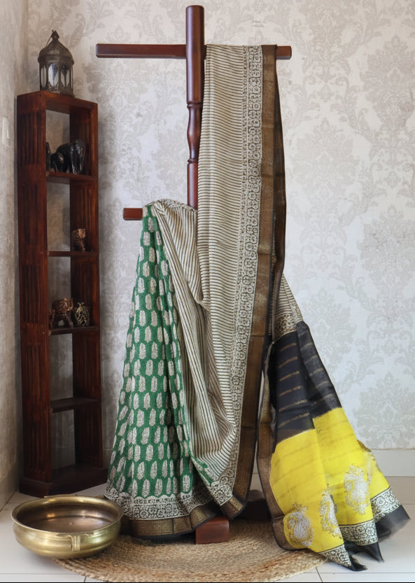 Maheshwari Handloom Cotton Silk Saree with blouse – Cotton 20% Silk 80%Lightweight and comfortable, easy to drape . Comfortable all day .