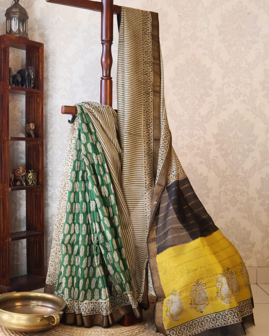 Magnificent off White/ Green/ Yellow  Maheshwari Handloom Saree with Silk Zari – 80% Silk, 20% Cotton (Cotton Silk) – Comes with Matching Blouse Piece.