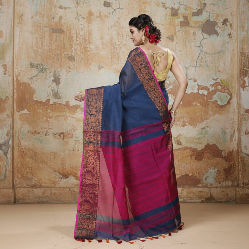 Handwoven Saree with Pure Zari cotton raw silk blend with blouse. Light weight easy to drape. Comfortable all day .