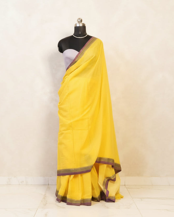 Narayanapet Cotton Handloom Sarees with blouse. Light weight easy to drape. Comfortable all day.